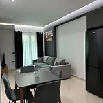 Gael Luxury * Berati
